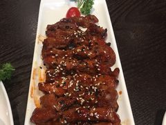 蜜汁烤梅花肉-辛德勒啤酒德餐厅
