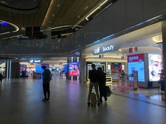-东荟城名店仓