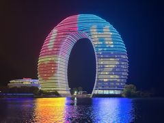 -湖州太湖旅游度假区-月亮广场