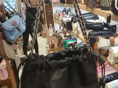 -兴旺欧韩城(上海兴旺国际服饰城店)