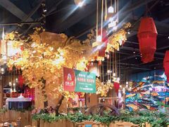 -老滇山寨•云南特色菜•地方菜•民族风情歌舞表演(金碧店)