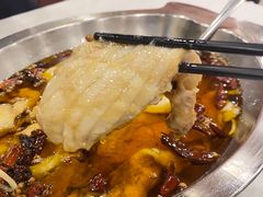 -鑫巴蜀小镇 · 水煮鱼专研店(玉桥店)