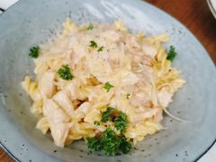 奶油鸡肉空心面-Wagas沃歌斯(合生汇店)