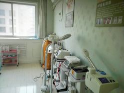 -宜肤清颜专业祛痘问题肌修护