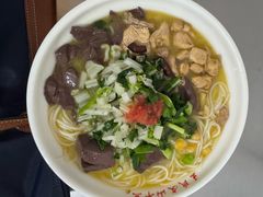 -文山荷鲜居(翠湖店)