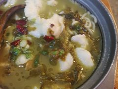 -周鱼小馆石锅酸菜鱼(活力汇店)