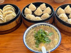 -罗卜李包子羊肉汤