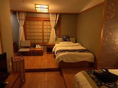 -华山御温泉度假村