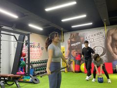 -征成健身连锁私教工作室(九公里店)