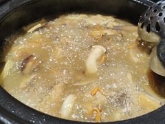 -菌之家·专业纯野生菌火锅·特色炒菌