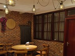 -万记麻辣烫国展总店