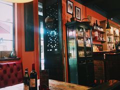 -SISTERS BAR RESTAURANT川意酒馆(嘉善老市H楼店)