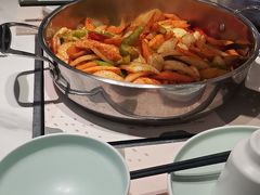 -黄记煌三汁焖锅(新佳丽江汉路店)