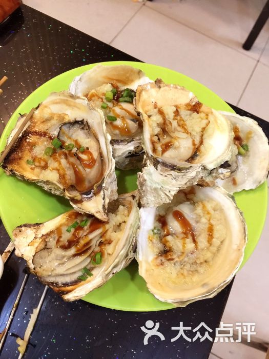 烤生蚝半打