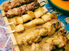 -乡村馕坑肉·烧烤·新疆菜·本地人更爱吃(阿勒泰首店)
