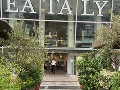 -Eataly