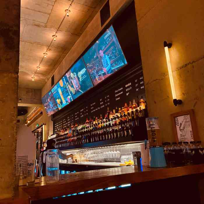 commune(武汉太和里店)-"这家店在青年路太和里负一层,盒马鲜生的旁.