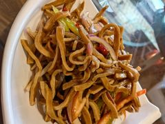 -东来菜馆•手抓海鲜家常菜•海鲜锅贴(鸽子窝店)