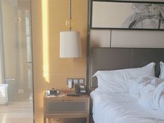 -天津梅江中心皇冠假日酒店