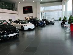 -TESLA 特斯拉(北京南四环中路特斯拉中心)