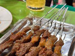 -布尔津河堤夜市