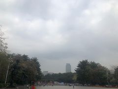 -英雄广场
