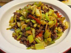 -魏铭鱼头捞饭(晋阳路店)