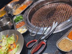 -韩烧牛中牛·甄选黑牛烤肉(黑金店)