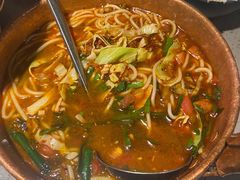 小锅米线-觅山云南菜(泊富ICITY店)