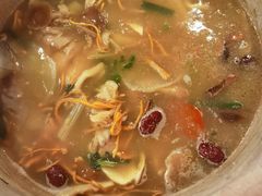 -抚仙湖生态石锅鱼野生菌(告庄店)