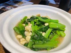 -金牌老碗时尚陕菜(王府井百货店)
