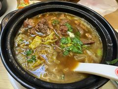 -闫家驴肉老店(华电一校店)