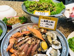 -老东镇啤酒屋海鲜加工·蒸汽海鲜·海鲜烧烤(台东店)