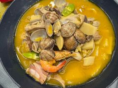 -老季市·三代非遗传承·地标美食老汁鸡(工农路店)