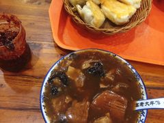 -清真高老大牛排胡辣汤(嵩山路总店)