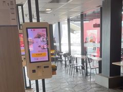 -麦当劳(国家体育场南路店)