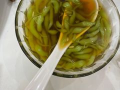 -李与白包子铺(桐梓林店)