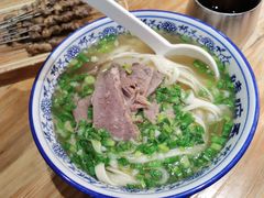 -嘻小北·兰州清汤牛肉面(太平洋森活天地店)