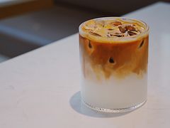 -Fridi Patisserie Cafe