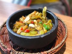 土豆茄子煲-土桥手掌鸡·26年灌县老味道(都江堰店)