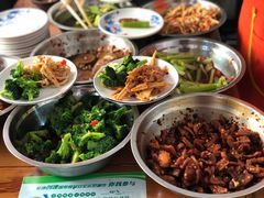 -矮子粉店1985·长沙米粉(湘春路店)