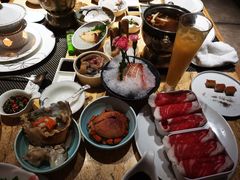 -雍和会海鲜姿造自助(湖东路店)