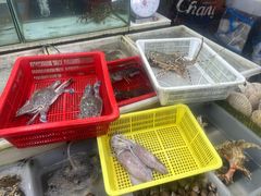 -拉威海鲜市场