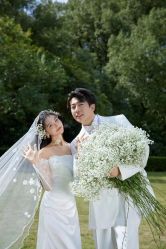 -喜爱高定婚纱摄影