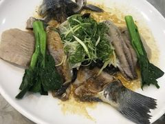 清蒸无骨鲫鱼-勒南公舍(龙江店)