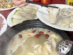 -花苑美食横琴生蚝火锅(拱北粤华路店)