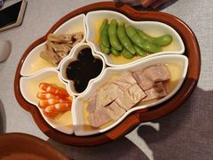 -萬盏·淮扬说VANCHAN(环球港店)