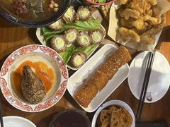 -爆炸头阿姨小四川正宗川味小吃(无任何分店)