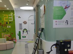 -菲越企鹅眼科(龙湖天街店)