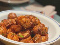 小土豆-胡桃里音乐酒馆(白云五号T5 MALL店)